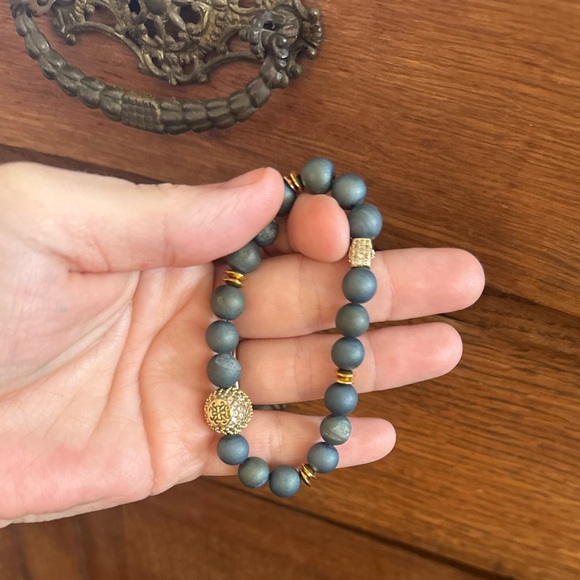 Stone Rustic Cuff - Picture 2 of 2